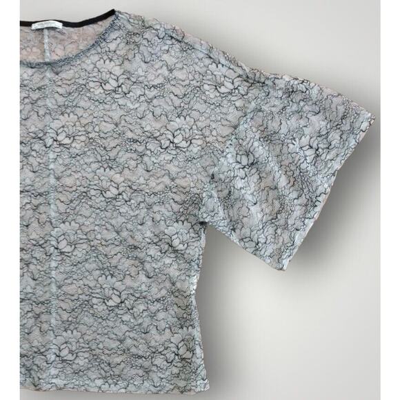 Zara Trafaluc Lace Short Sleeve Blouse Gray Floral Size L - Picture 3 of 8